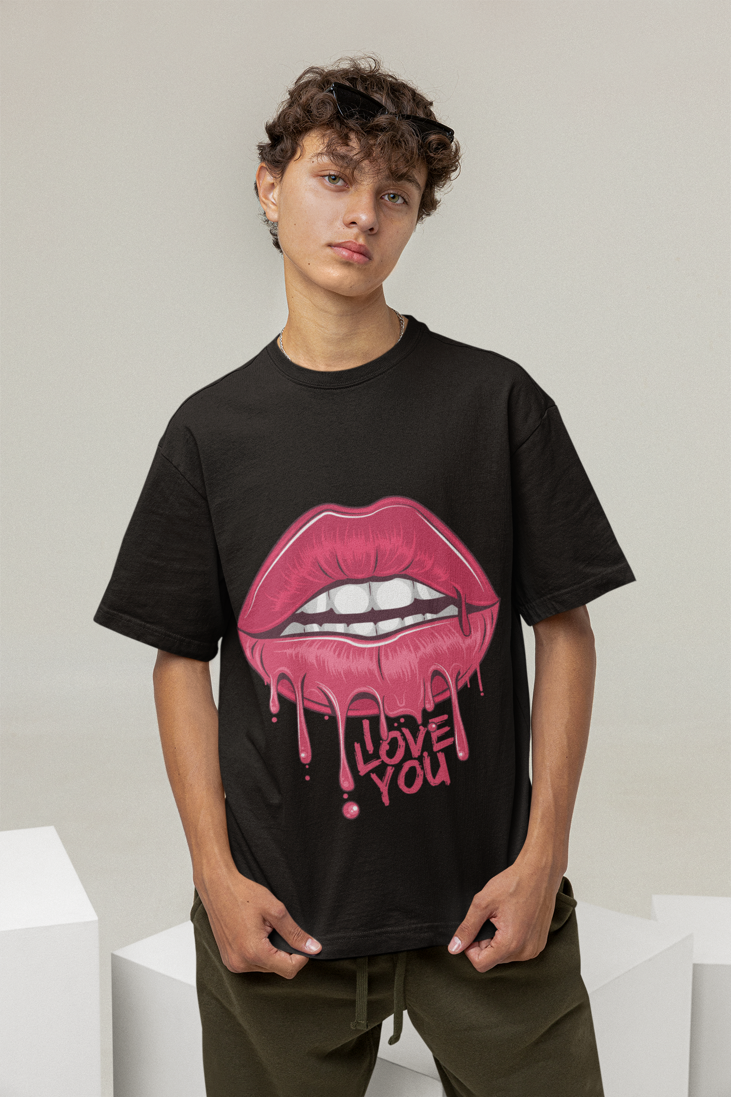 HEY LOVE OVERSIZE UNISEX T-SHIRT